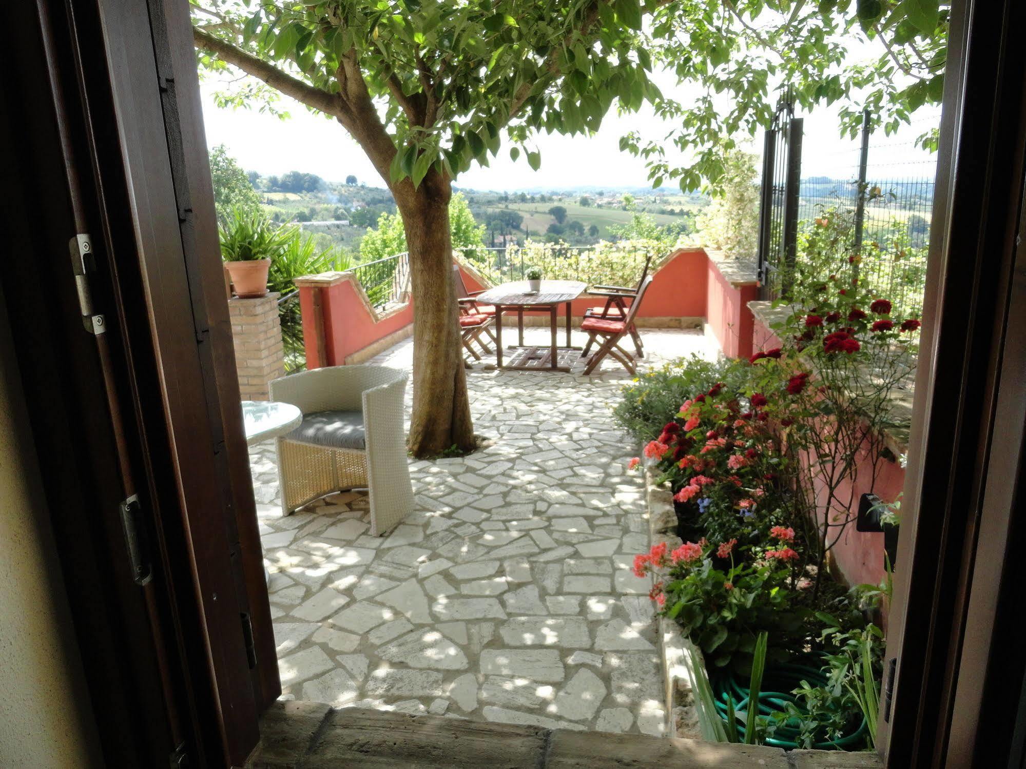 Casa Vacanza Spirito Libero Pianello  المظهر الخارجي الصورة