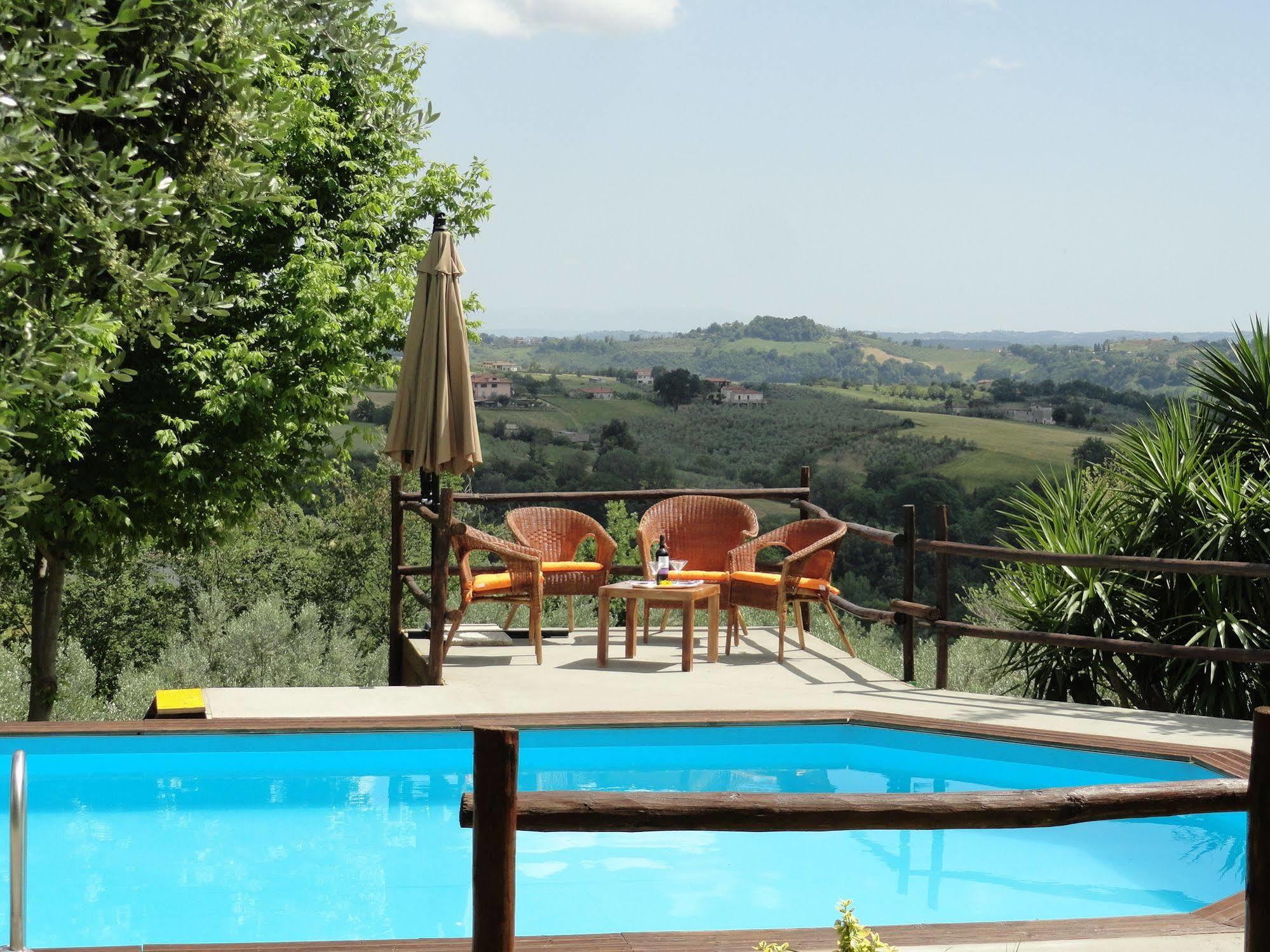 Casa Vacanza Spirito Libero Pianello  المظهر الخارجي الصورة